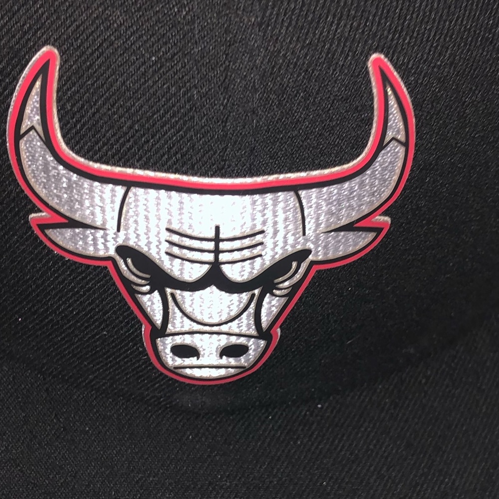 Chicago bulls black fitted cap